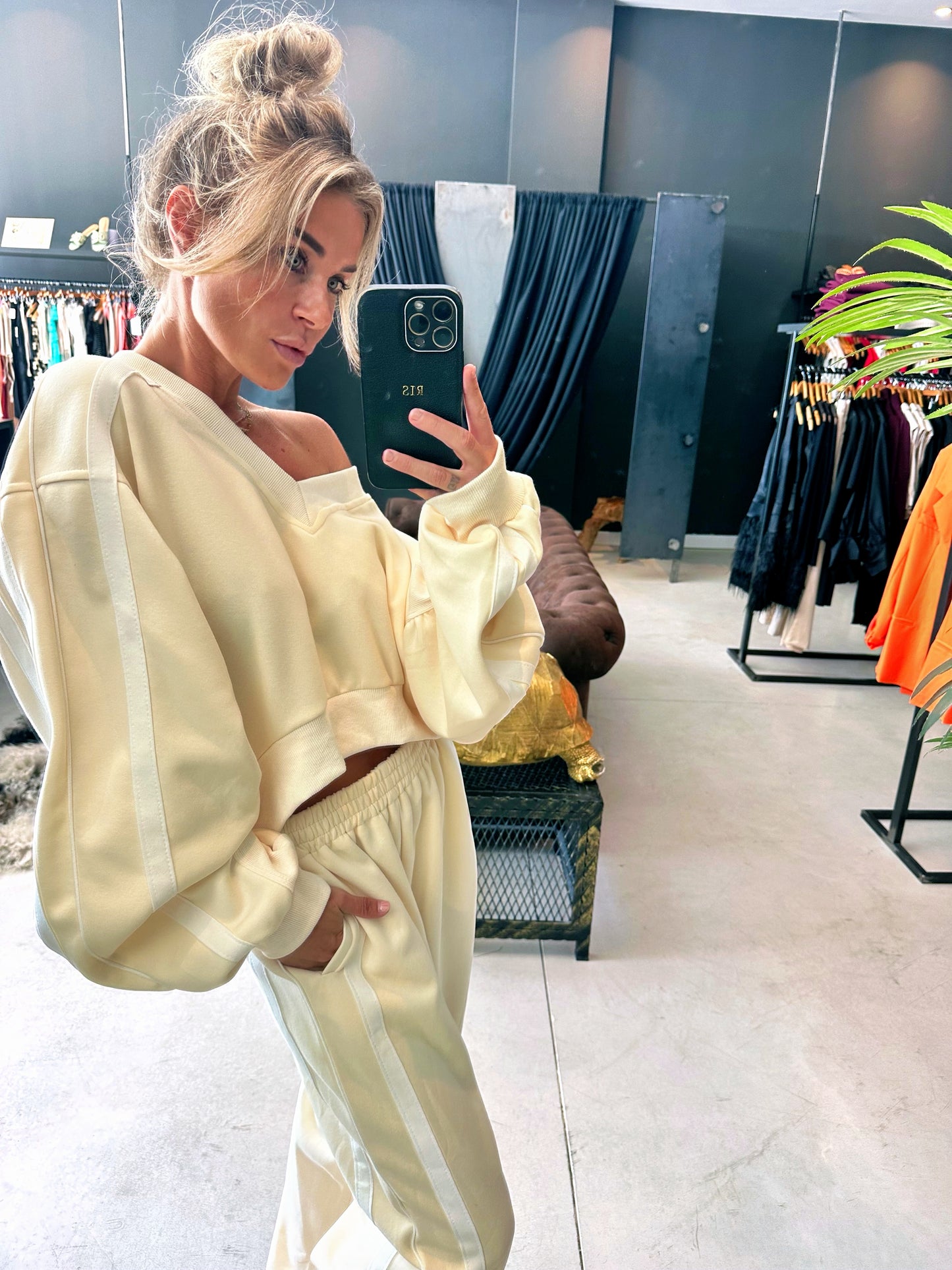 JOGGER TANIA YELLOW