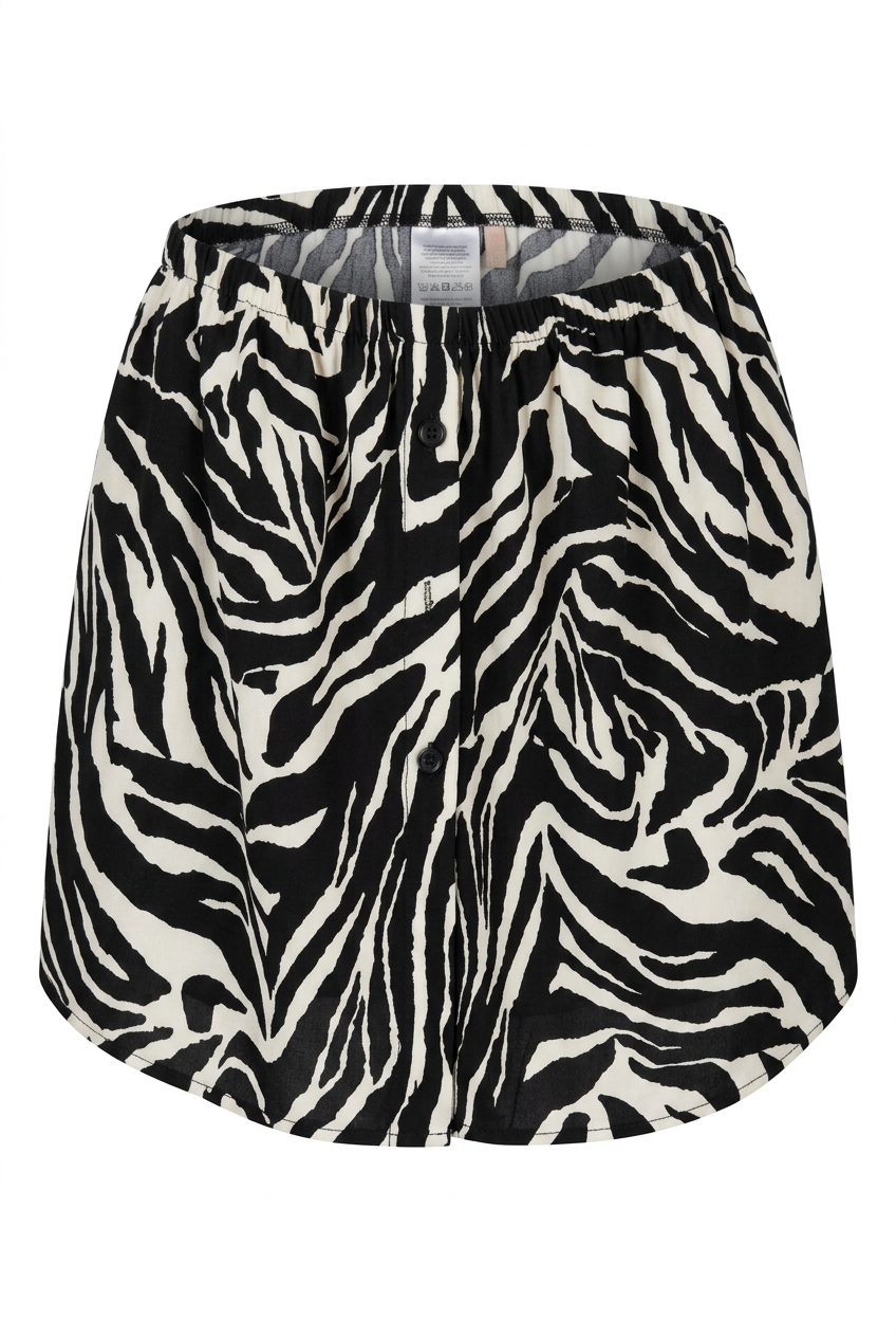 Short that looks like skirt