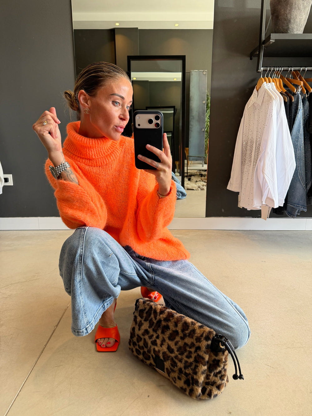 Pull orange