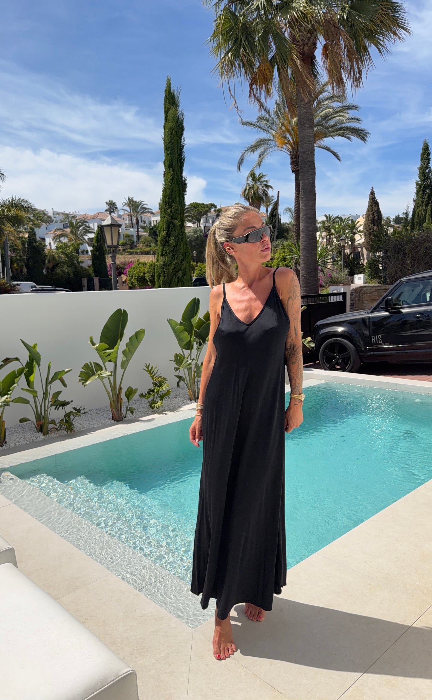 Black long dress