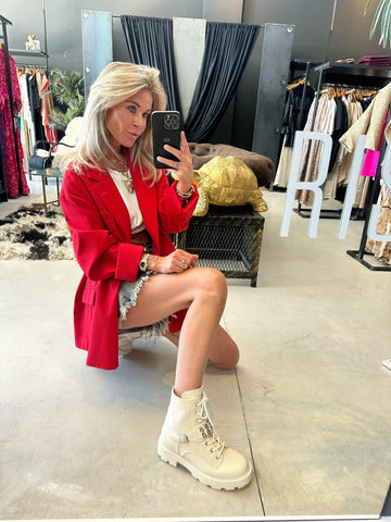 Guess boots Ivory