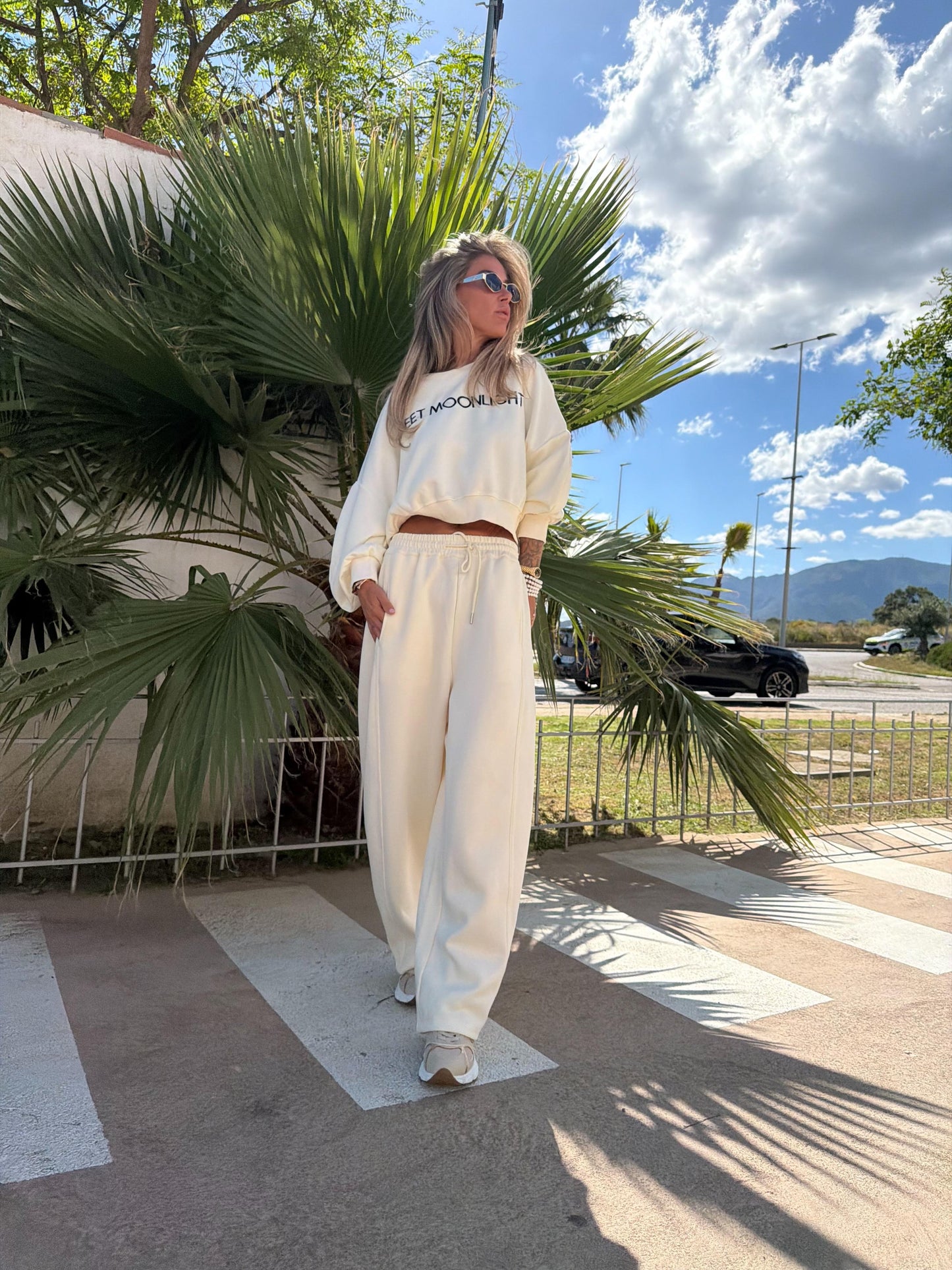 Oversized jogger I am ris BEIGE