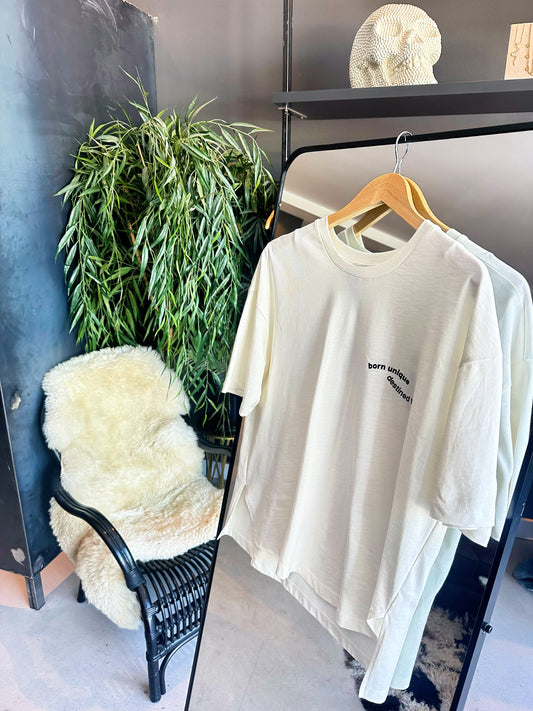 tee Born unique white