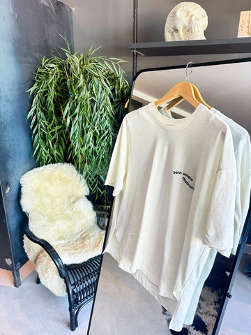 tee Born unique white