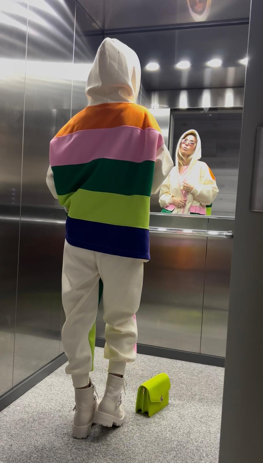 Jogger with print