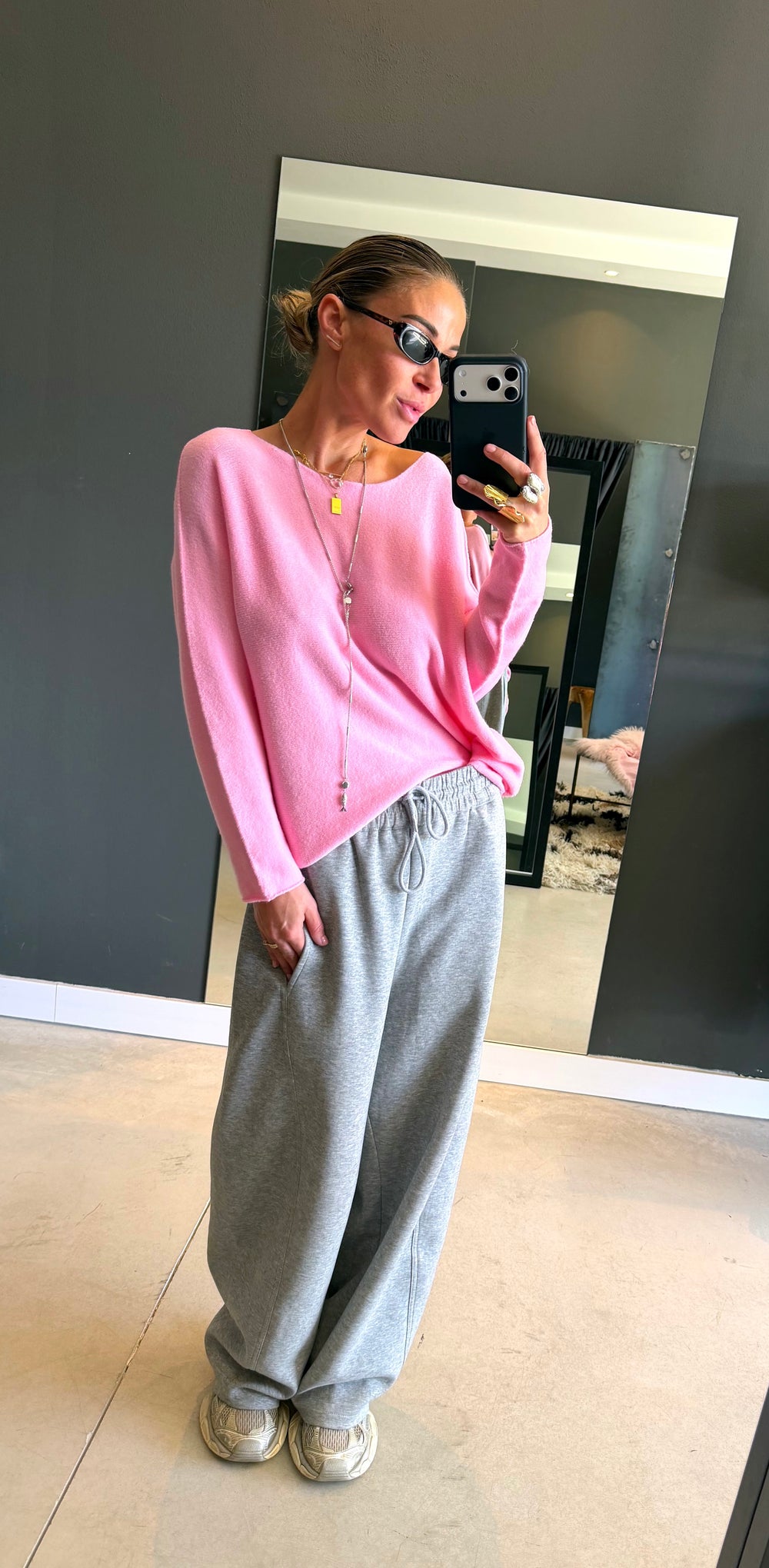 BRITT - soft pink sweater