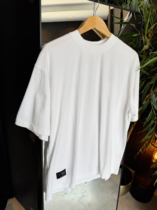 White oversized model