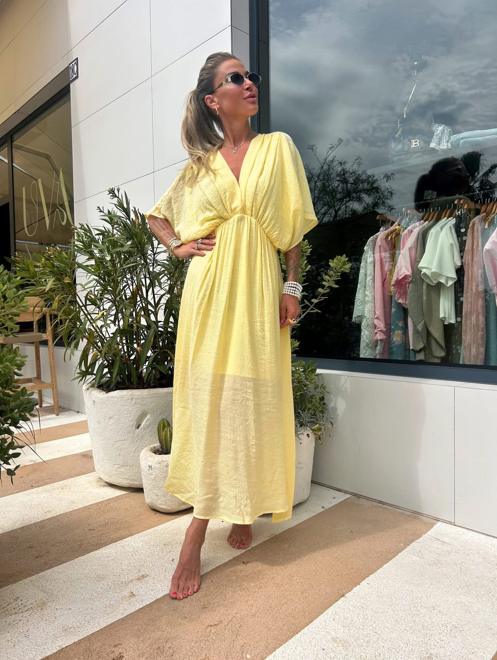 Dress yellow