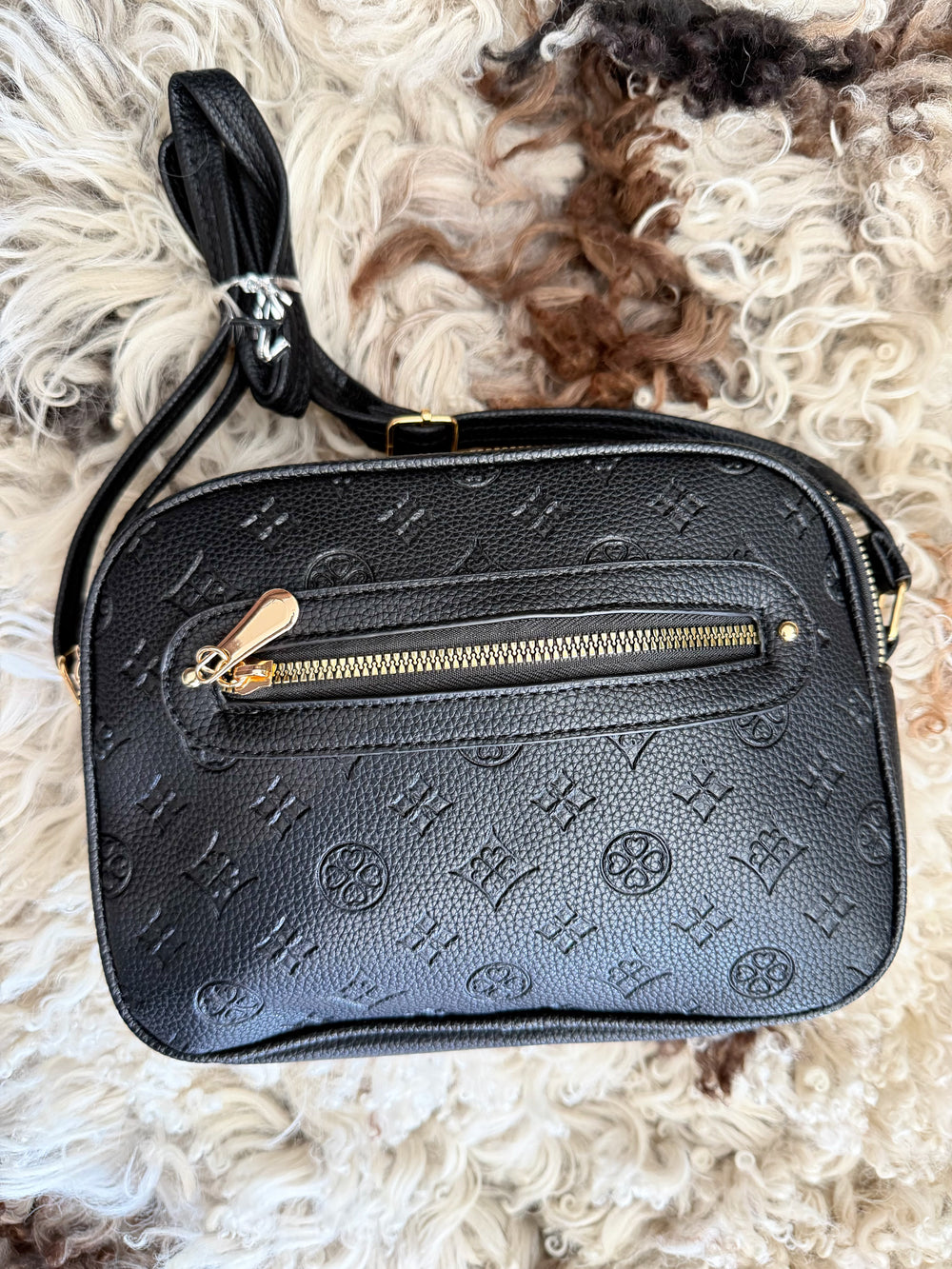 Black 3 zip bag