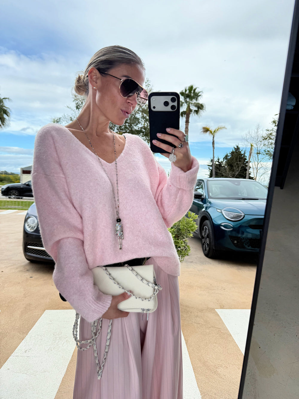 Pull V roze