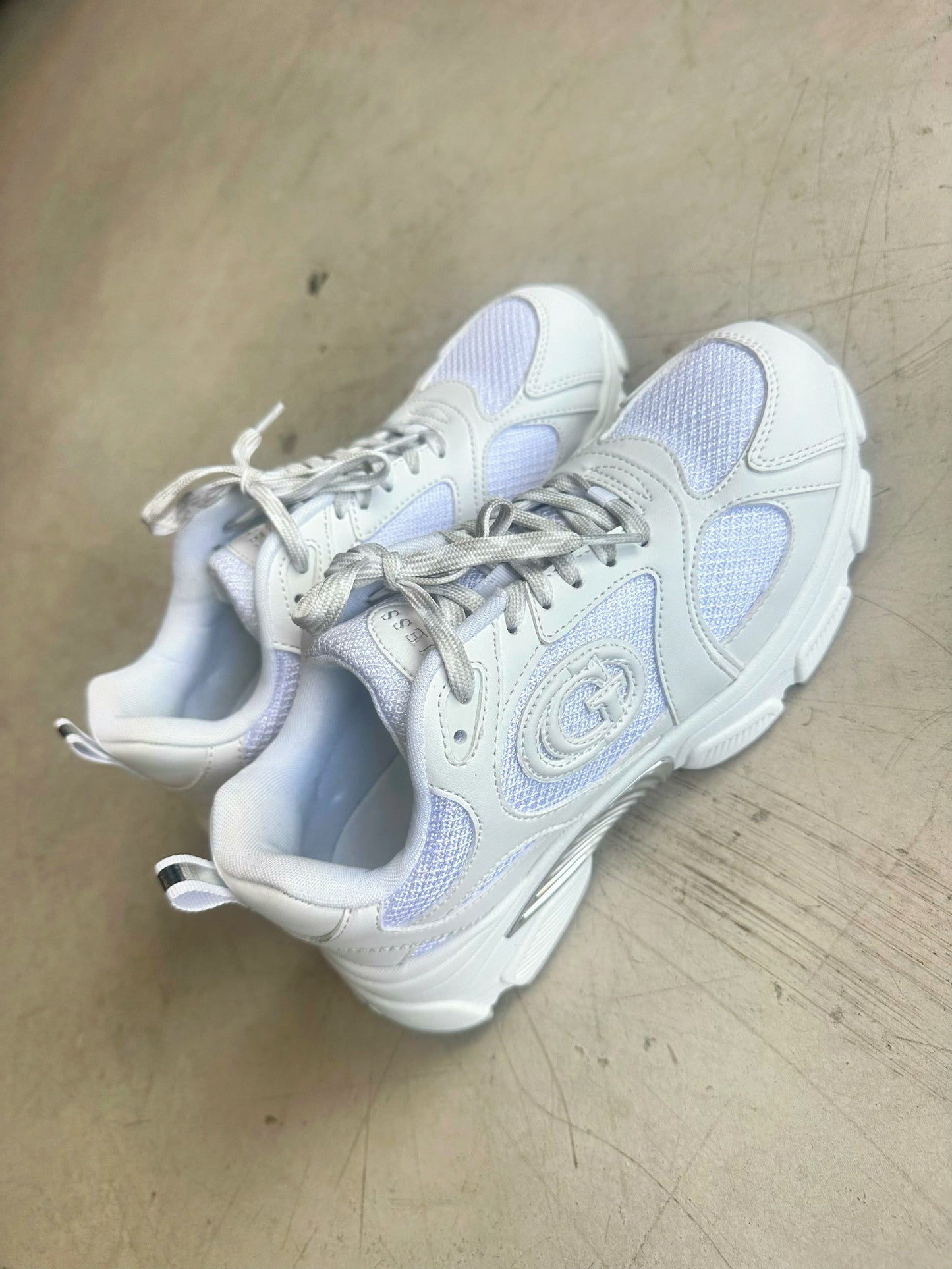 Sneakers Guess white